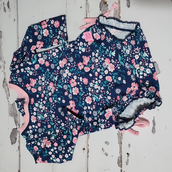 Ruffle butts 6-12m bundle bathing suit/sun suit - Picture 2 of 7